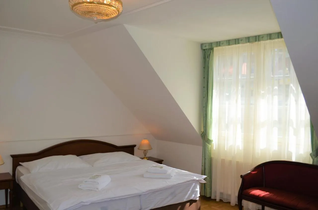 Hotel Renesance Krasna Kralovna Karlovy Vary