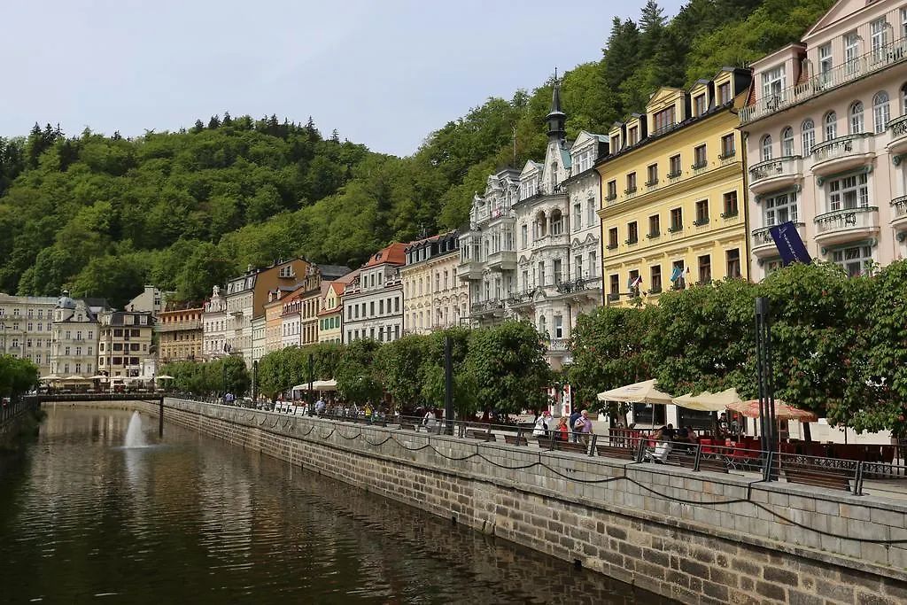 Hotel Renesance Krasna Kralovna Karlovy Vary