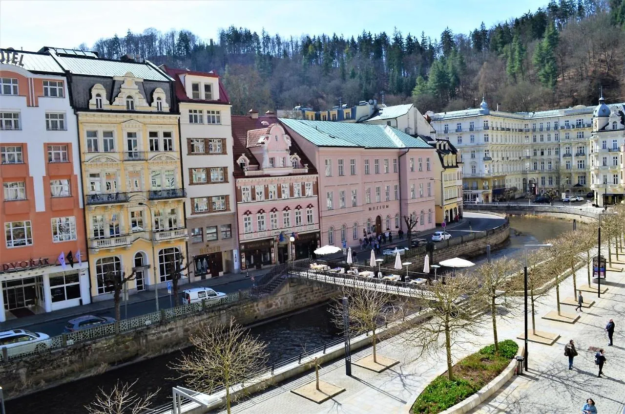 Hotel Renesance Krasna Kralovna Karlsbad