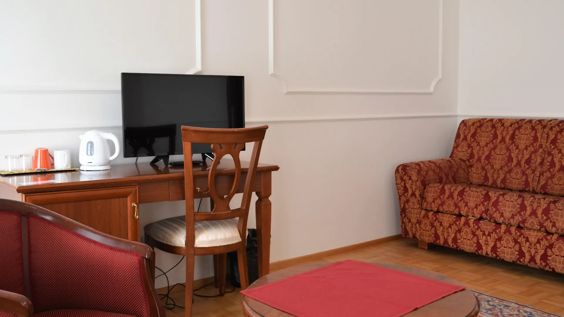 Hotel Renesance Krasna Kralovna Karlovy Vary