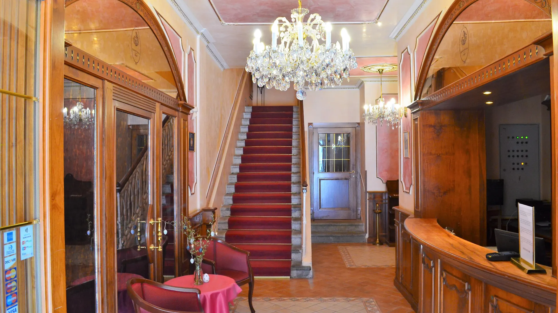 ****  Hotel Renesance Krasna Kralovna Karlovy Vary Czech Republic