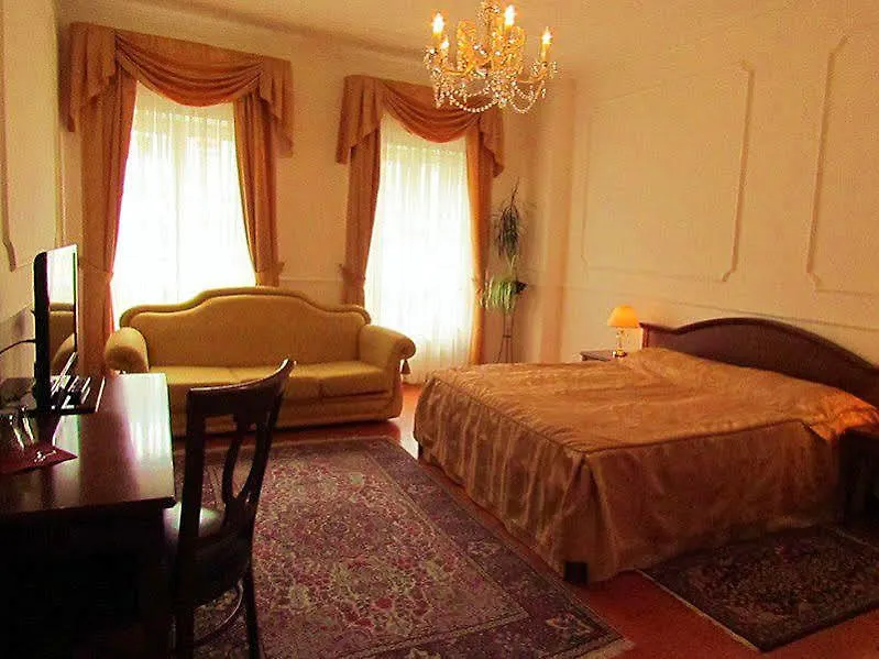 Hotel Renesance Krasna Kralovna Karlovy Vary 4*,  Czech Republic
