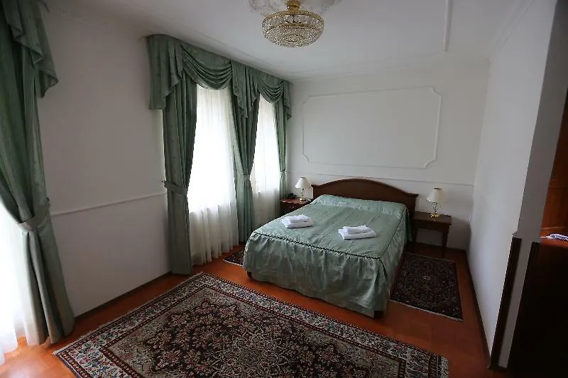 Hotel Renesance Krasna Kralovna Karlovy Vary 4*,